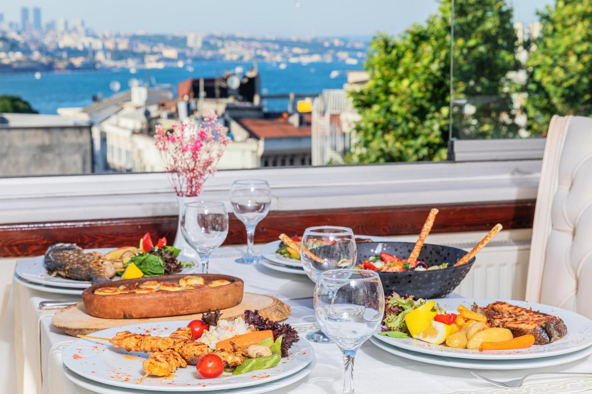 Hotel Ipek Palas Istanbul Exteriör bild
