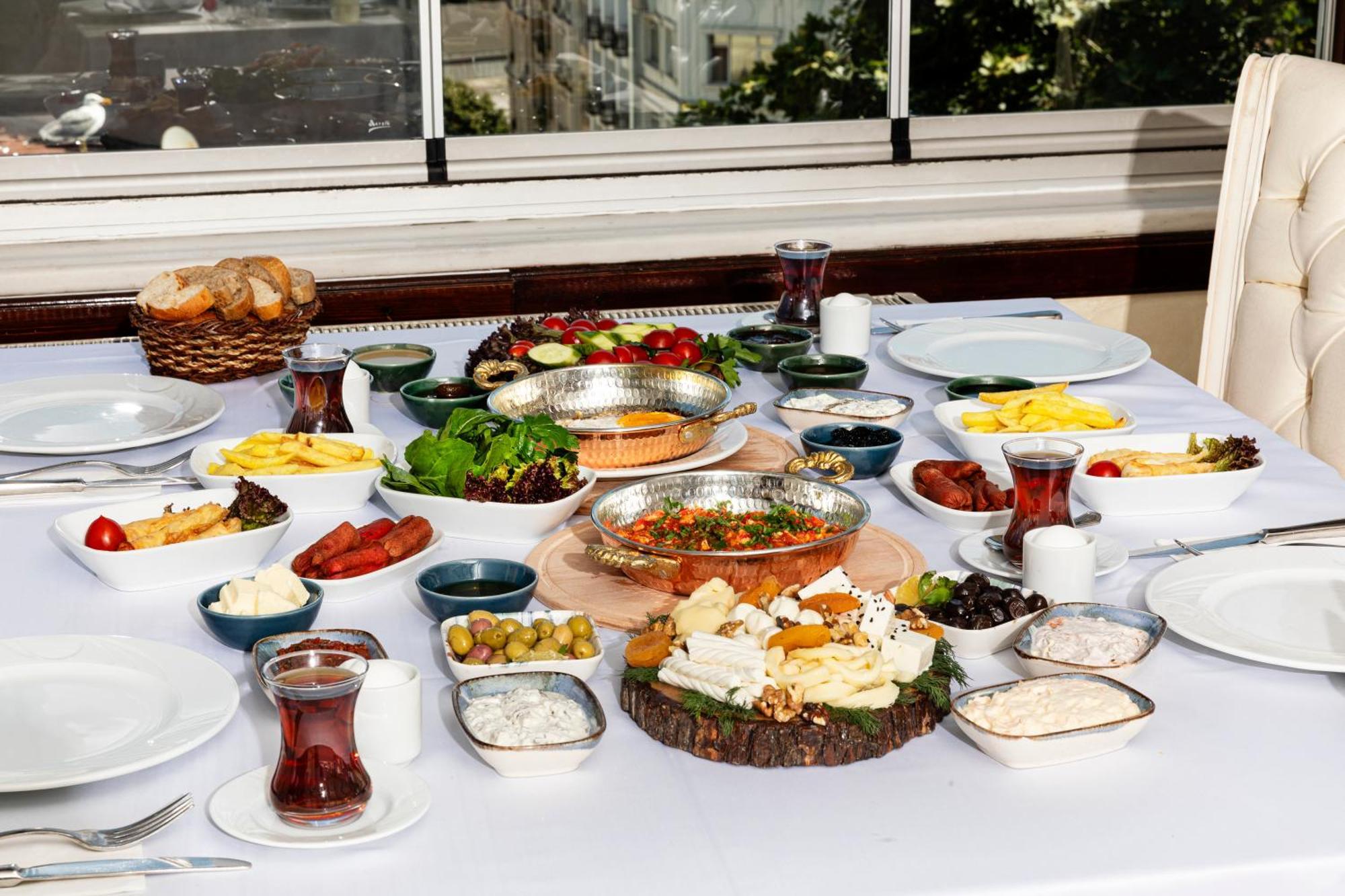 Hotel Ipek Palas Istanbul Exteriör bild